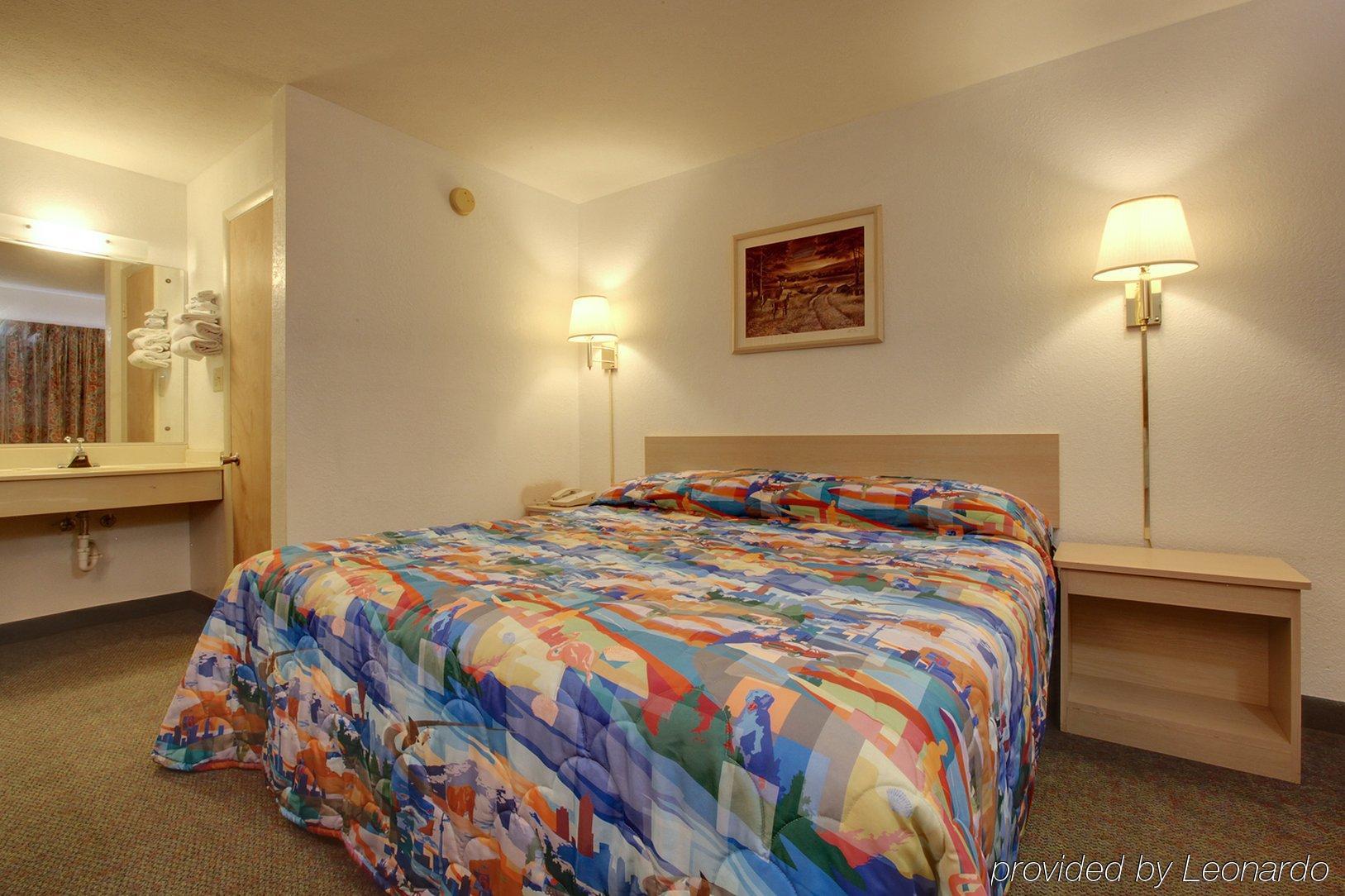 Americas Best Value Inn And Suites Carbondale Quarto foto