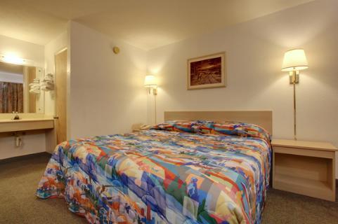 Americas Best Value Inn And Suites Carbondale Quarto foto