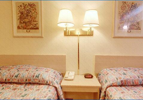 Americas Best Value Inn And Suites Carbondale Quarto foto